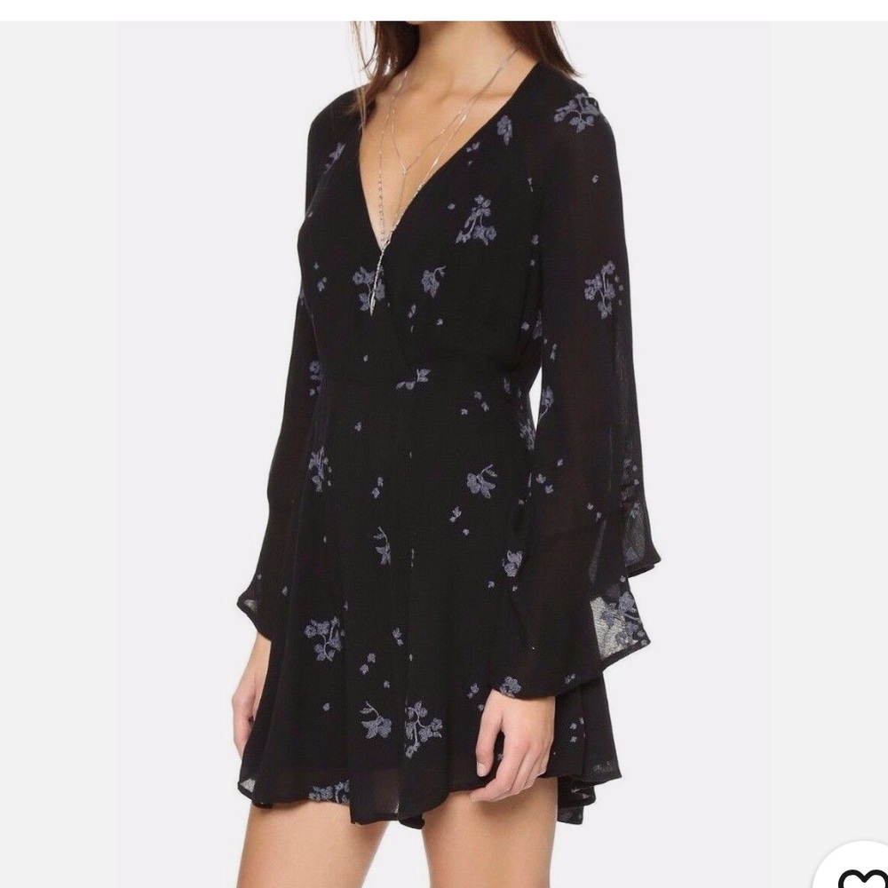 Free People Embroidered Jasmine Mini Dress‎ Size 2